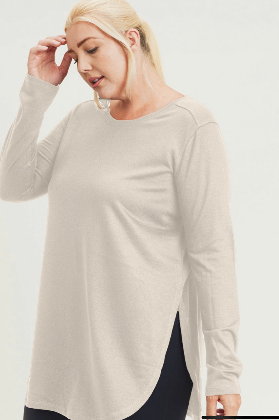 CURVY Long Sleeve Flow top with Slits